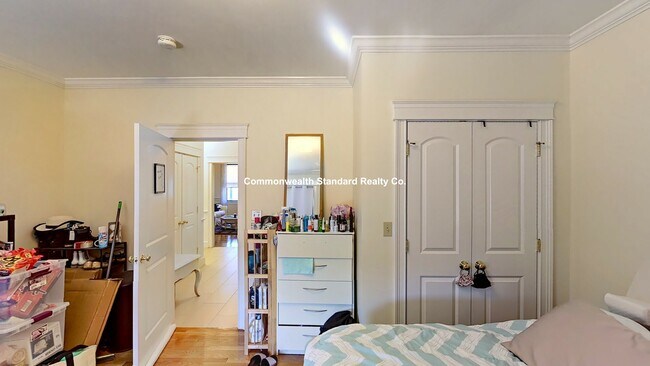 27 Glenville Ave, Unit 5 in Boston, MA - Building Photo - Building Photo