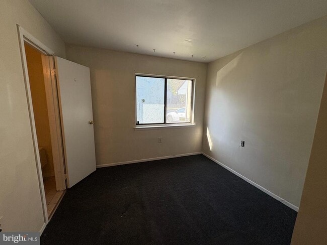 1007 Timber Creek Rd in Lindenwold, NJ - Building Photo - Building Photo