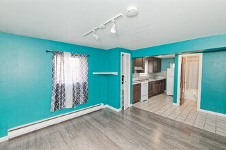 133 Winthrop St in Framingham, MA - Building Photo - Building Photo