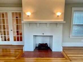 19 E Manning St in Providence, RI - Building Photo - Building Photo