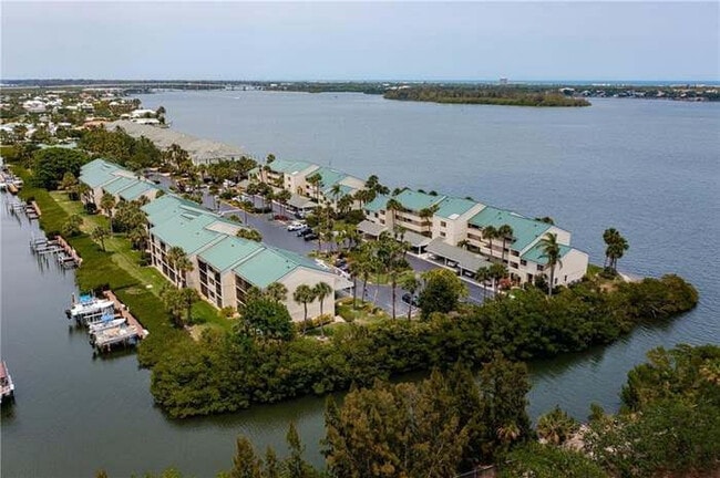 property at 1825 Tarpon Ln
