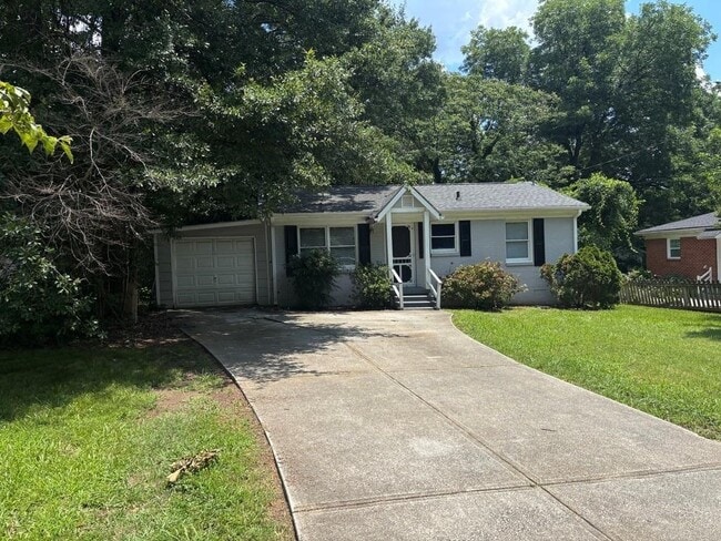 2223 Dillard St in Tucker, GA - Building Photo - Building Photo