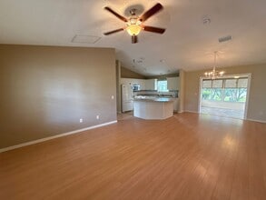 2204 Crawford Ct in the Villages, FL - Building Photo - Building Photo