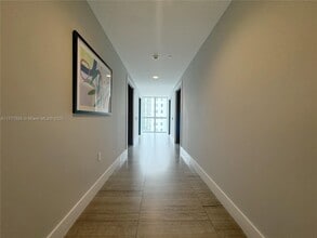 140 S Dixie Hwy, Unit # 914 in Hollywood, FL - Building Photo - Building Photo