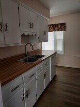 202 Renrose Ave in Loves Park, IL - Building Photo - Building Photo