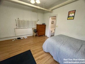 281 Corey Rd, Unit 1 in Boston, MA - Building Photo - Building Photo