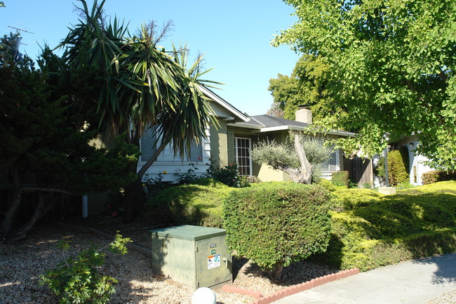 619 Bolton Ct in San Jose, CA - Foto de edificio - Building Photo