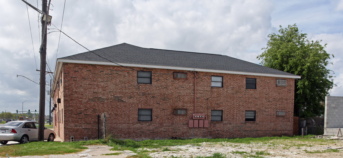 Security Apartments in Westwego, LA - Building Photo