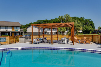 Boat House in Jacksonville, FL - Building Photo - Building Photo