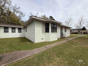 106 S Beech St in Foley, AL - Building Photo - Building Photo
