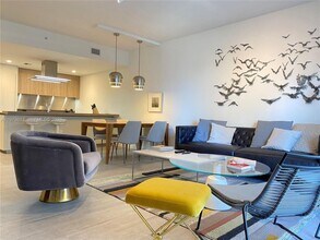 1000 Brickell Plaza, Unit 3807 in Miami, FL - Building Photo - Building Photo