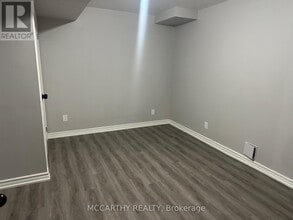 326 Wallace St in Shelburne, ON - Building Photo - Building Photo