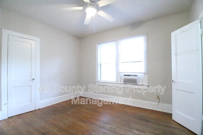 property at 707 NW 2 Ave