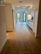 1720 Bayview Ave in Toronto, ON - Building Photo - Building Photo