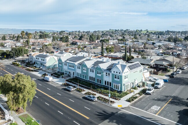 Vineyard Livermore in Livermore, CA - Building Photo - Building Photo