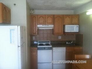 1110 Commonwealth Ave