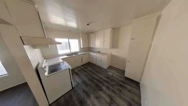 1201 Ohio Ave in Long Beach, CA - Foto de edificio - Building Photo