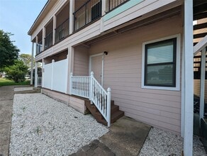 445 Carolcrest Ln in Livingston, TX - Building Photo - Building Photo