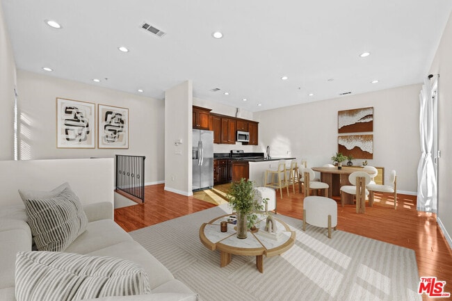 6069 Horner St in Los Angeles, CA - Building Photo - Building Photo