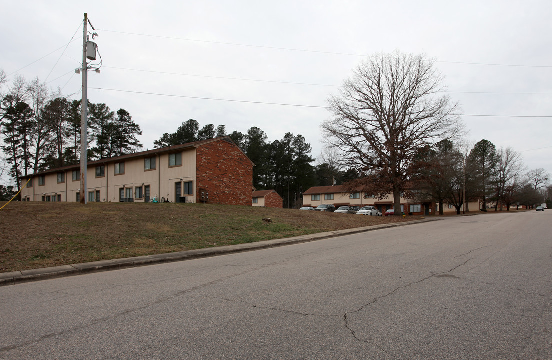 McDowell Townhomes in Wake Forest, NC - Building Photo