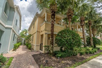 28495 Villagewalk Blvd in Bonita Springs, FL - Building Photo - Building Photo