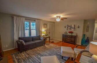 76 Marble Dr in Rochester, NY - Building Photo - Building Photo