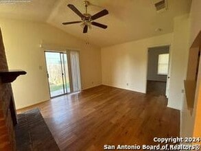14419 Waddesdon Bluff in San Antonio, TX - Building Photo - Building Photo