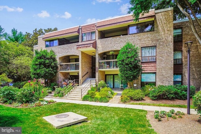 property at 401 Christopher Ave