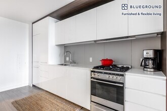 39 Tehama St-Unit -FL10-ID238 in San Francisco, CA - Building Photo - Building Photo