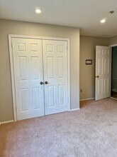 1337 Paddington Rd in Mahwah, NJ - Building Photo - Building Photo