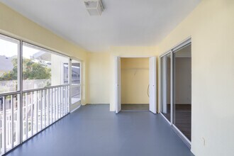 Cabana Club South in Cape Coral, FL - Building Photo - Interior Photo