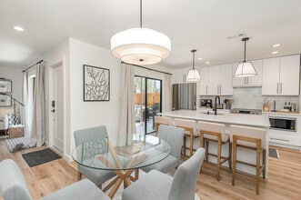 200 S Banana River Blvd in Cocoa Beach, FL - Building Photo - Building Photo