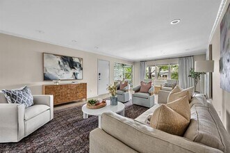 6226 Bandera Ave in Dallas, TX - Building Photo - Building Photo