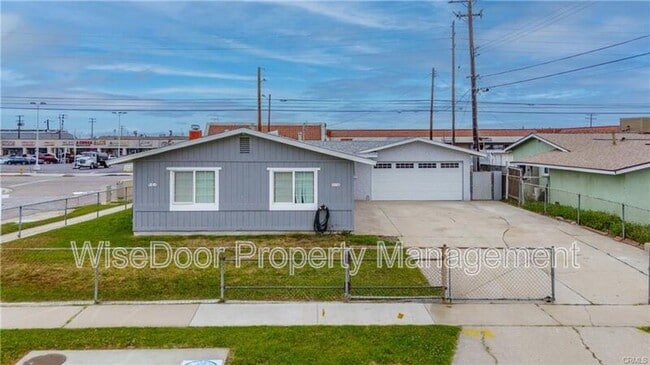 property at 1114 Stovall Ave