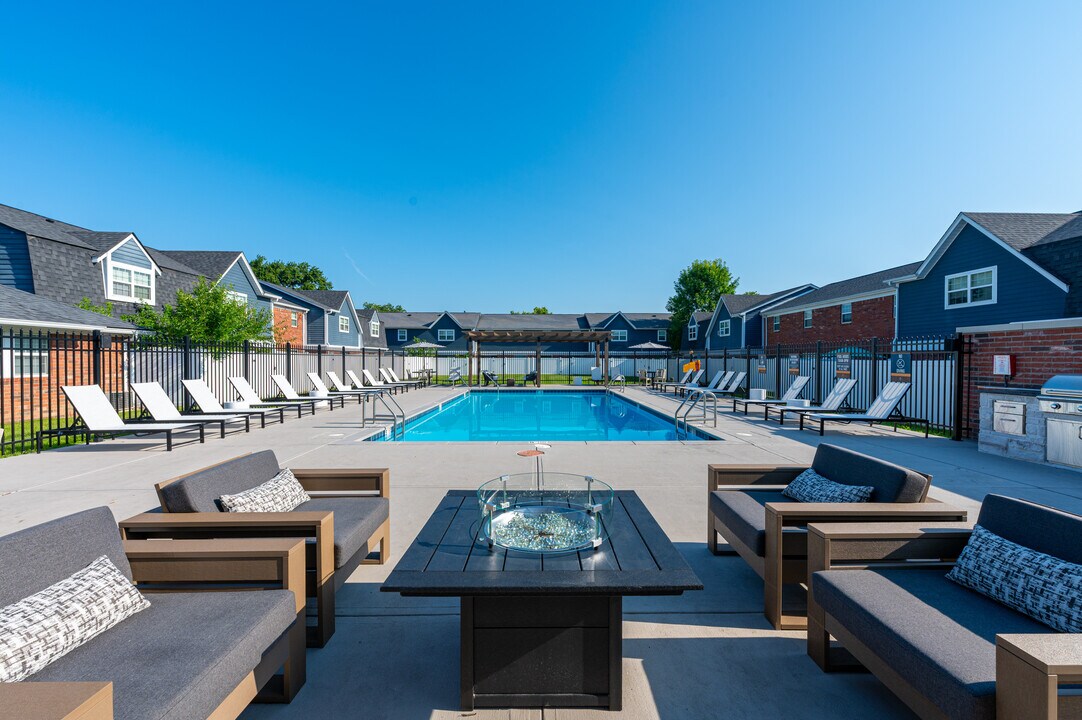 The Rail at 1380 in Zionsville, IN - Building Photo
