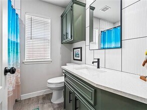 1814 Seine Dr in Corpus Christi, TX - Foto de edificio - Building Photo