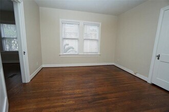4410 Pease St in Houston, TX - Building Photo - Building Photo