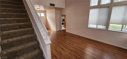 9532 Aspen Glow Dr in Las Vegas, NV - Foto de edificio - Building Photo