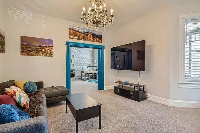 3247 W 19th Ave in Denver, CO - Building Photo - Building Photo