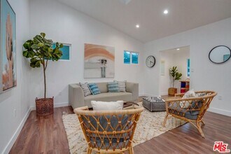 5137 N Eagle Rock Blvd in Los Angeles, CA - Building Photo - Building Photo