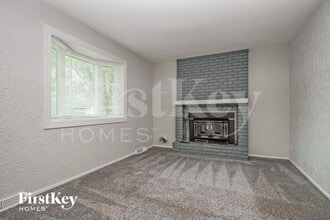 901 NE 114th Terrace in Kansas City, MO - Building Photo - Building Photo