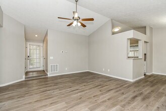 2201 River Woods Way in Woodstock, GA - Building Photo - Building Photo
