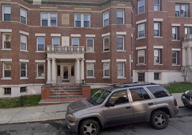 11 Scottfield Rd, Unit 5