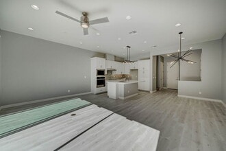 7439 E Conquistadores Dr in Scottsdale, AZ - Building Photo - Building Photo