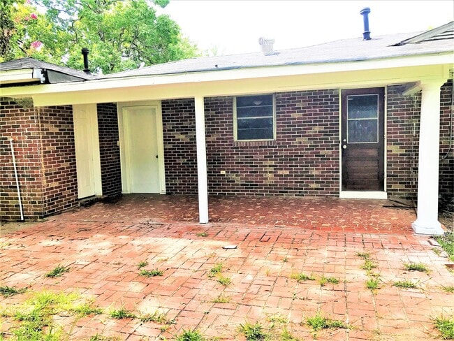 1174 Rosedale Dr in Montgomery, AL - Building Photo - Building Photo