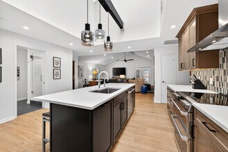 9805 Airline Rd in Dallas, TX - Building Photo - Building Photo