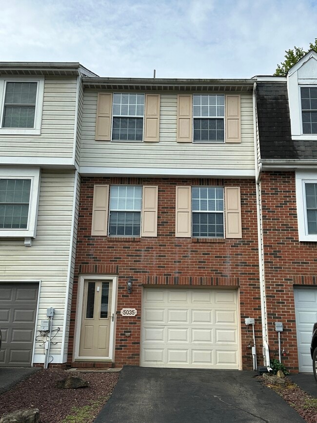 property at 5035 Hamilton Dr