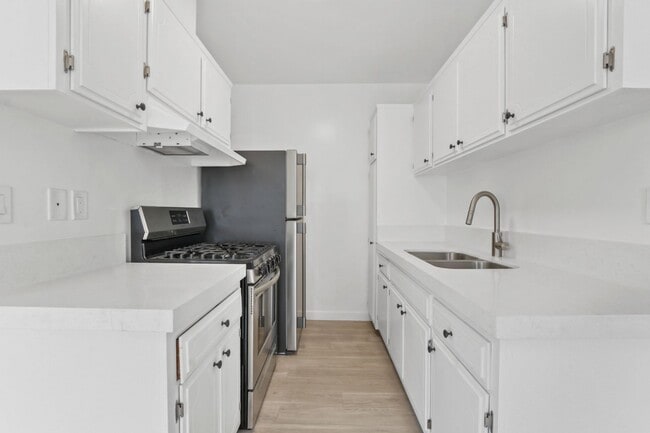 property at 1451 Franklin St