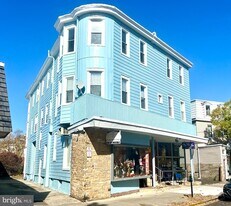 19 W Park Ave, Unit 3W in Merchantville, NJ - Building Photo