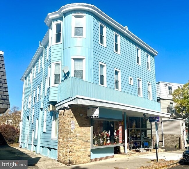 property at 19 W Park Ave